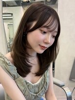 ベイルーム(BAYROOM by HONEY omotesando)&nbsp;ミディアムレイヤー/オリーブベージュ/顔まわりカット