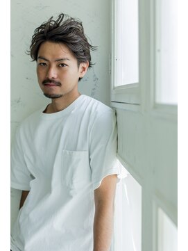 トッカ ヘアアンドトリートメント 難波店 ネープレス無造作ツーブロック マットテクスチャー