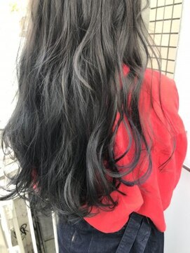 ジーナ(XENA) シェルグレージュ