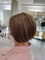 クオーター(QUARTER)&nbsp;コンパンクトショートボブ