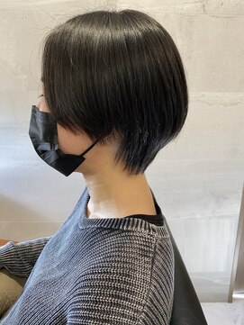 ピアーネ(PIANE) くびれハンサムショート