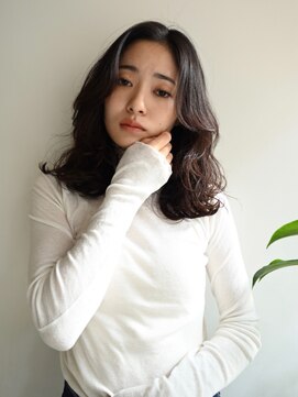 ペロ(pelo) 【pelo.】ミディアムレイヤー