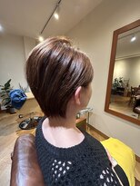 ムスビ(hair musubi) 大人可愛い耳掛けショートボブ30代40代50代