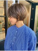 丸みショート/くびれヘア/ふんわり大人ショート[横浜駅]