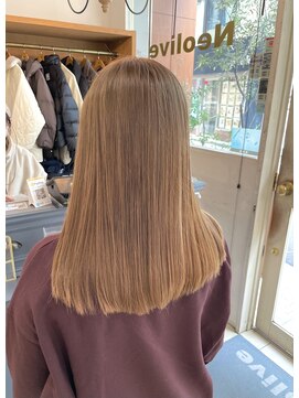 ネオリーブアイム 横浜西口店(Neolive aim) ハイトーンベージュ ブリーチカラー