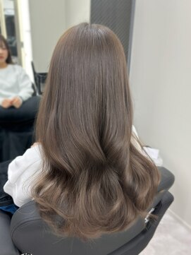 アルドーレ(Ardore) ブリーチなしで作るフォギーベージュ【小山田繭】