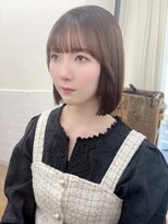 ネオリーブ クーロ(Neolive curro)&nbsp;小顔タッセルボブ×似合わせカット[ぱつっとボブ/縮毛矯正/横浜]