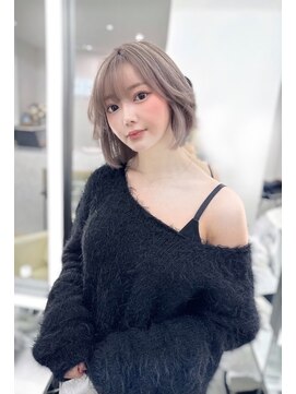 テイス 新宿(TACE) ホワイトグレージュ[着物/メルティカラー/透け感バング/新宿]