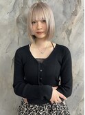 ホワイトベージュ
