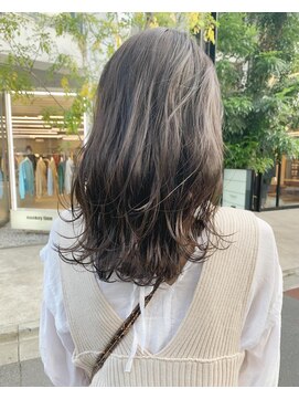 ロマリア ヒルズ 表参道 原宿(Lomalia HILLS) 暗めカラー/グランマッシュ/フェイスフレーミング[表参道]