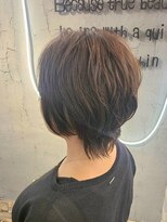 ヴィサージュバスク(VISAGE ba.s.k)&nbsp;上品さと抜け感を両立♪大人のショートウルフ