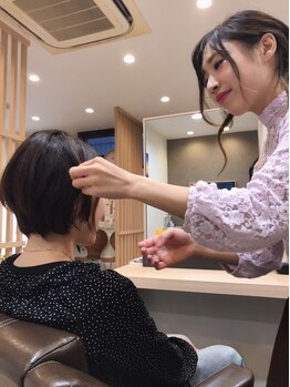 髪質や骨格を見極め、あなたに似合うスタイルを提案！自宅でもサロン帰りの仕上がりが続く♪[稲毛駅]