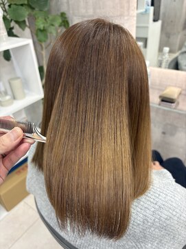 ブリーチ毛の縮毛矯正