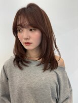 ガーデントウキョウ(GARDEN Tokyo) 暖色ベージュ×ふんわりレイヤー