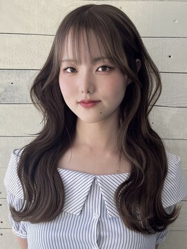 ルノン フィージュ(LUNON fieju) 黒髪クラゲヘアーオリーブグレー小顔ココアベージュ