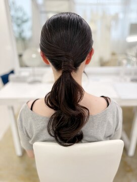 ジョワメイクスタジオ(JOIE make studio) ローポニーテール