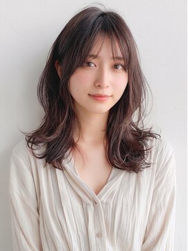 ラ ヴェラー(La valeur) 透明感髪質改善カラーグレージュレイヤーミディくびれ夏カラー