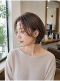 白髪ぼかしハイライト前下がりショート