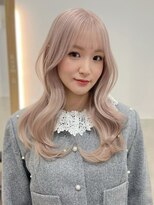 ヴィヴィッド オモテサンドウ(ViViD omotesando)&nbsp;ブロンドカラー ハイトーンカラー オン眉 韓国ヘア 10代