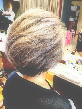 ジールドゥーエ(Zeal due) タイトショート