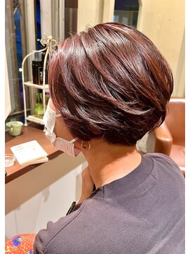 ヘアデザイン エソラ(hair design esora) 襟足できるだけ短くして後頭部にボリュームを出すショートボブ