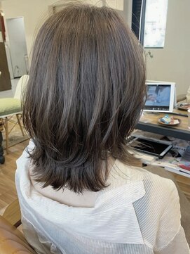 ノラキチジョウジ(NORA KICHIJOJI) #オリーブグレージュ#ピスタチオグレージュ#ダブルカラー