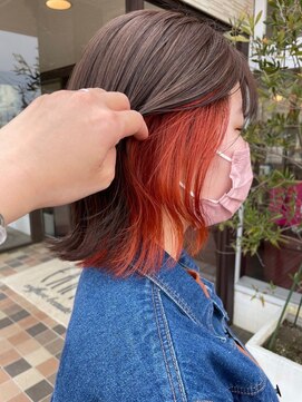 アース コアフュールボーテ 東松山店(EARTH coiffure beaute) レッドブラウンインナーカラー外ハネボブ