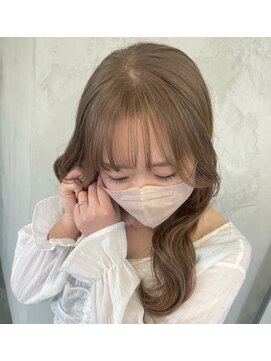 スリーバイベルベット(THREE...by velvet) 柔らかいマロベージュ