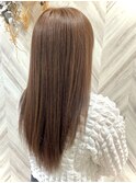 メロウベージュV字ロングヘア
