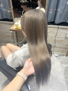 リーオオサカ(Lee Osaka) Wカラー×ケアブリーチ×東芽生