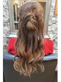 【ヘアアレンジ/ヘアセット/学割U24】カチモリハーフアップ