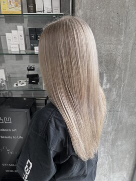 デコボコ アート(凸凹 art) ブロンドベージュ