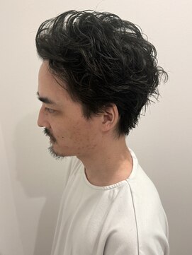 ヒュイル バイ ニアウ(Hwyl by Niau) メンズスパイキーショート無造作パーマシャドウパーマ