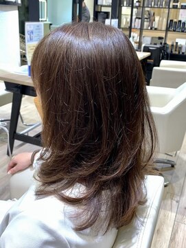 三鷹ショートボブくびれショートイルミナカラー顔周りレイヤー