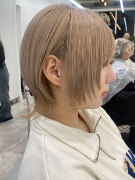 ダブルトーキョー シブヤ(W-TOKYO SHIBUYA) 【ショートウルフ】ウルフカット ハイトーン