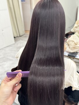 ヨンサンキュウ(439) 【髪質改善ストリートメント】で朝のお手入れを楽に♪