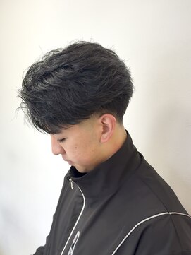 ベイ(BAE) フェザーショート