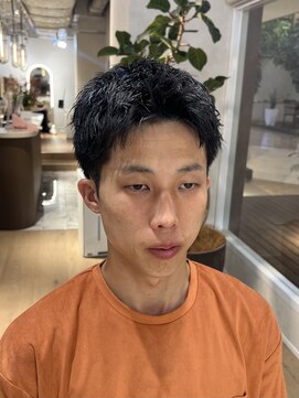 ウノプリールヴァモス(unopulir Vamos) 黒髪メンズショートスパイキーショート