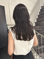 カミエ(kamie) 透明感あるグレージュロング×上質な艶感