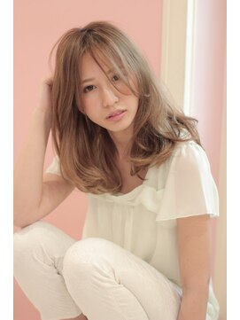 ヌーム 塚本店(NOOM) 【NOOM塚本店】ラフウェーブ　センターパートミディアム