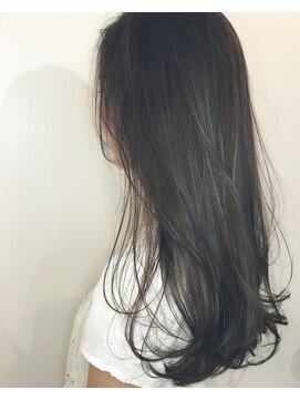 アライブ ハラジュク(ALIVE harajuku) 【ALIVE原宿】暗髪★ハイライト後にアッシュで暗めに★