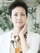 と和×美髪クリニック 巣鴨店&nbsp;ボーイッシュなショートは短めの前髪上げてアクセントを　巣鴨店