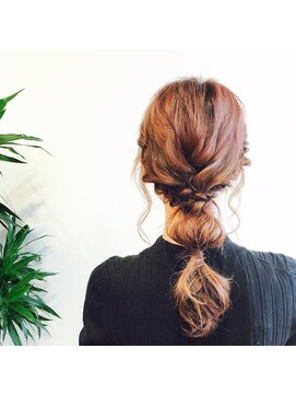 ガーデンエス 緑井店(GARDEN es) [GARDENes 沖]カジュアルローポニー