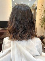 キャラ 池袋本店(CHARA)&nbsp;大きめウェーブのカジュアルパーマスタイル！【池袋/パーマ】