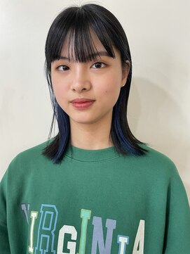 リル(Lilu) ぱつっとしたラインのあるミィディアム☆