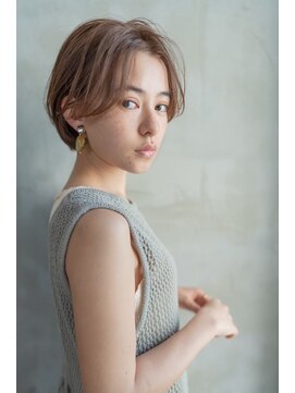 オースティン 門前仲町(AUSTIN) かき上げシルバーカラーサイドグラデーションスリークショート