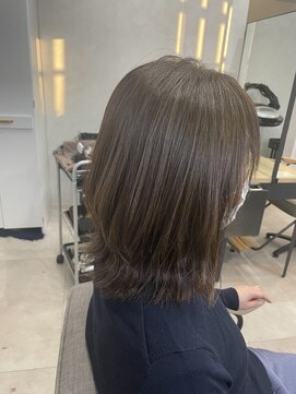 エモ(emo) 外はねスタイル