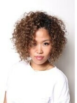 ラブ ロック Love' Lock 【Love'Lock 代官山】レイヤーボブの細かめスパイラルパーマ☆