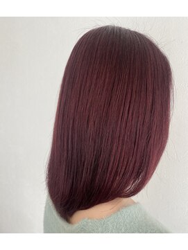 シュウ 碧南店(Shu) Pink red color