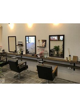 ≪美容timeをゆっくり過ごしたい方へ≫落ち着きある空間×丁寧なカウンセリングで数か月に1度の至福時間を-